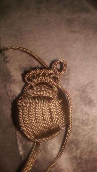 Paracord-Hase