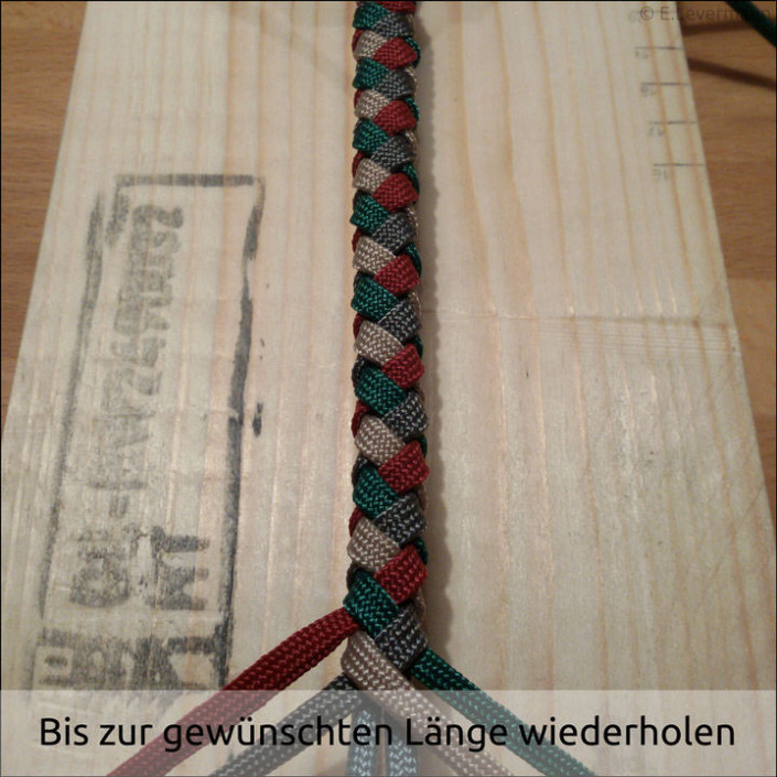 4 Strand Round Braid w/ Gaucho Knot | Swiss Paracord GmbH